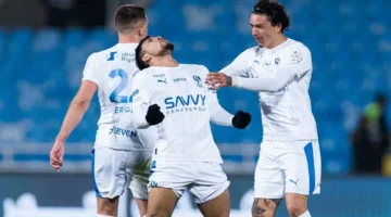 تعثر تاريخي.. الرياض يوقف سلسلة انتصارات الهلال مع إنزاجي في الدوري السعودي